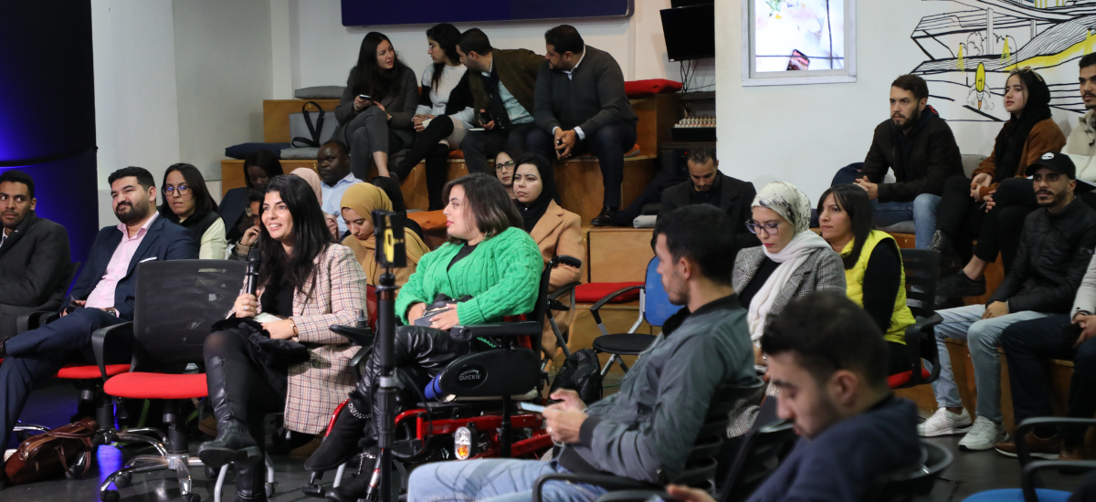 Scalerator 8 cohort attending the pitching sessions